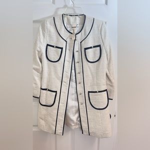 🚨FLASH SALE🚨 Priorities coat /jacket